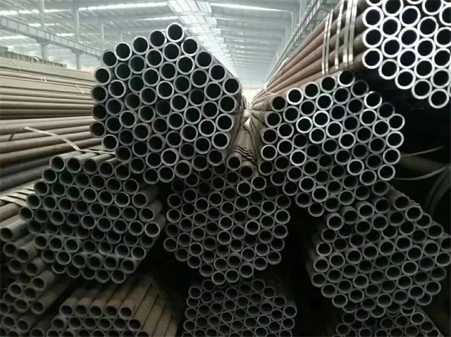 商洛20#石油裂化用无缝钢管